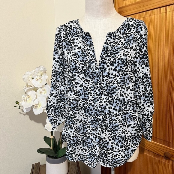 Leopard Print Button Up Long Sleeve Blouse Cuffed Office Small - Picture 3 of 11